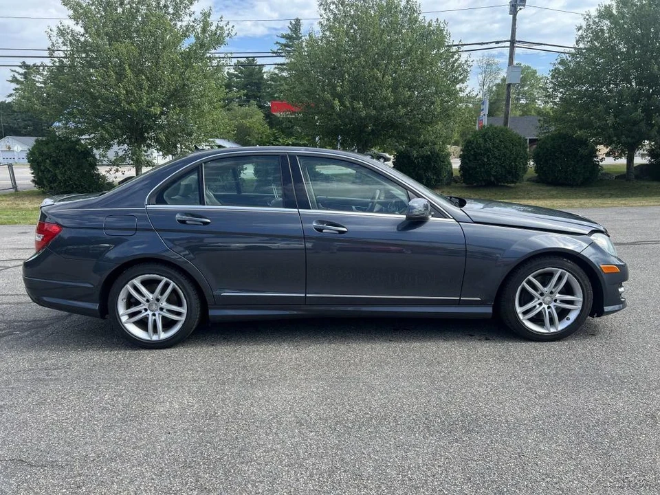2014 Mercedes-Benz W204 C-Class - Image 2 of 12