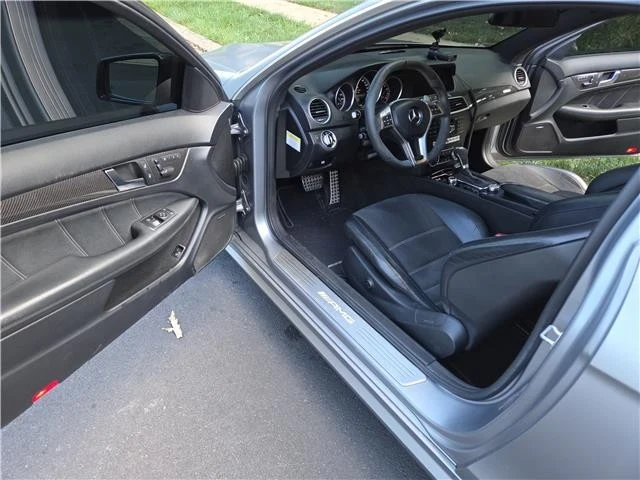 2014 Mercedes-Benz W204 C-Class - Image 2 of 21