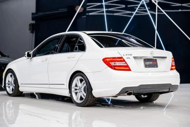 2014 Mercedes-Benz W204 C-Class - Image 9 of 21