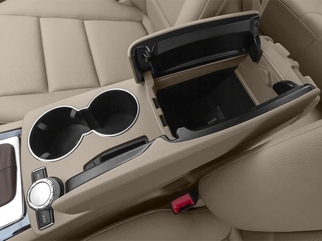 2014 Mercedes-Benz W204 C-Class - Image 16 of 19