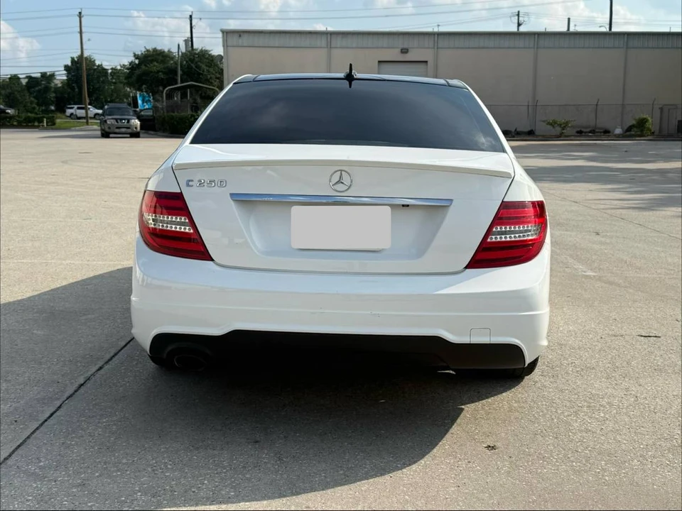 2014 Mercedes-Benz W204 C-Class - Image 3 of 13