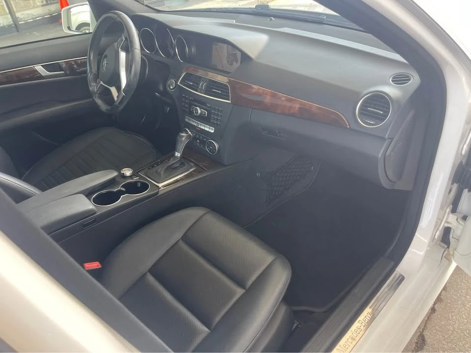 2014 Mercedes-Benz W204 C-Class - Image 10 of 13