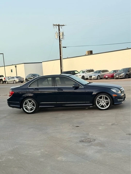 2014 Mercedes-Benz W204 C-Class - Image 4 of 14