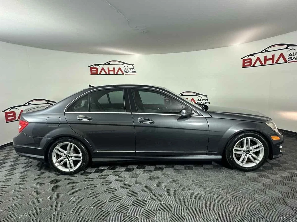 2014 Mercedes-Benz W204 C-Class - Image 10 of 21