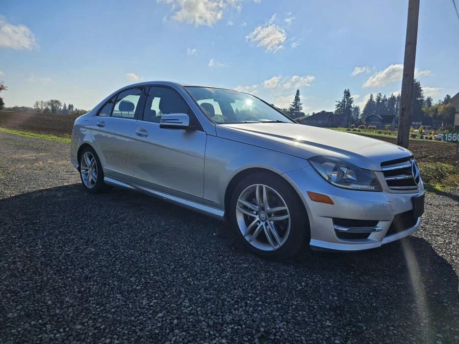2014 Mercedes-Benz W204 C-Class - Image 5 of 9