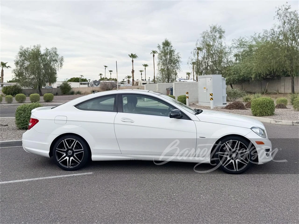 2014 Mercedes-Benz W204 C-Class - Image 2 of 4