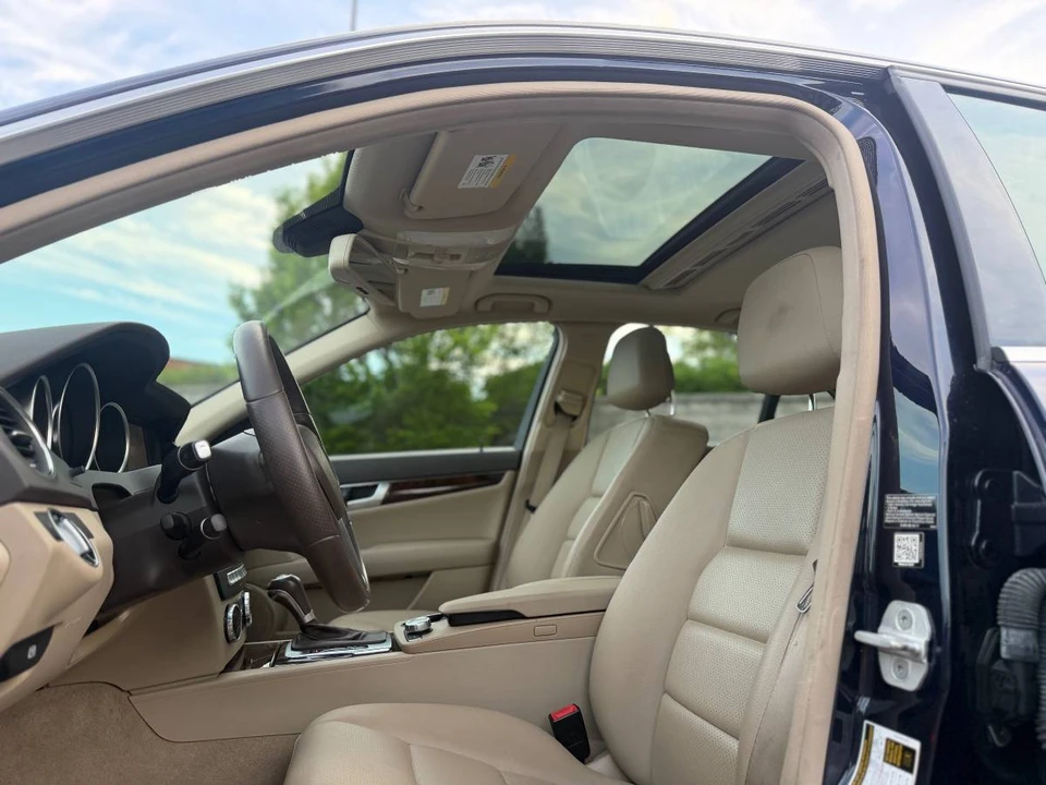 2014 Mercedes-Benz W204 C-Class - Image 9 of 19