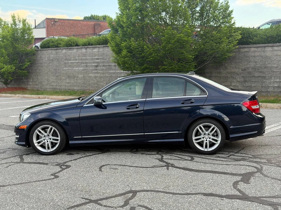 2014 Mercedes-Benz W204 C-Class - Image 3 of 19