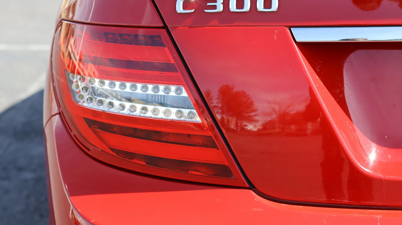 2014 Mercedes-Benz W204 C-Class - Image 26 of 31