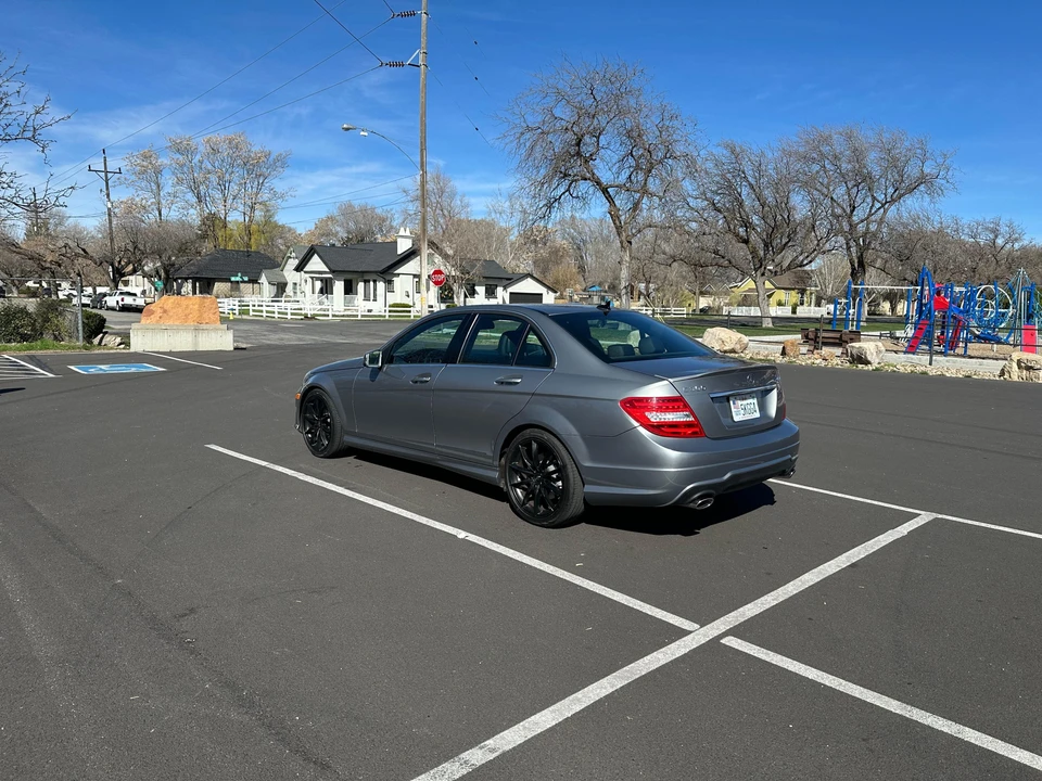 2014 Mercedes-Benz W204 C-Class - Image 10 of 31