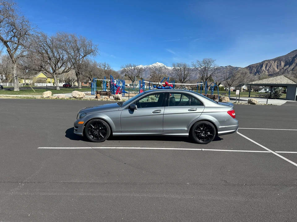 2014 Mercedes-Benz W204 C-Class - Image 8 of 31