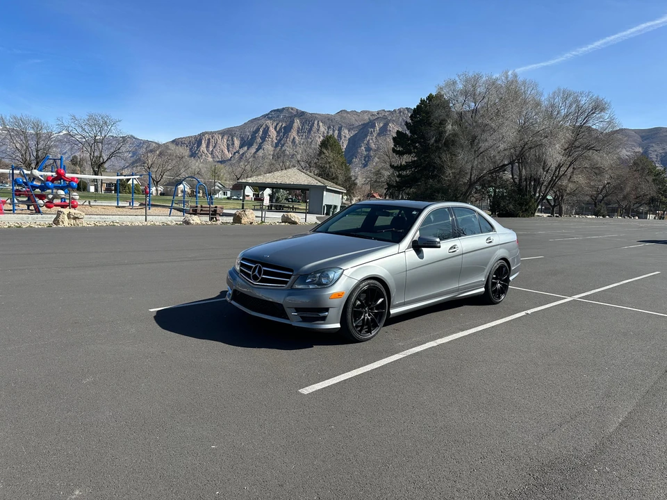 2014 Mercedes-Benz W204 C-Class - Image 7 of 31