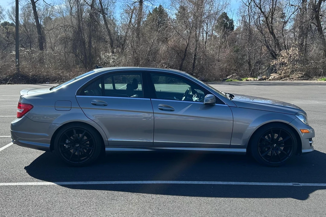 2014 Mercedes-Benz W204 C-Class - Image 3 of 31