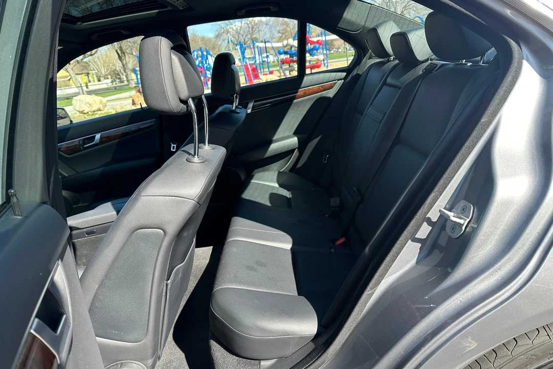 2014 Mercedes-Benz W204 C-Class - Image 22 of 31