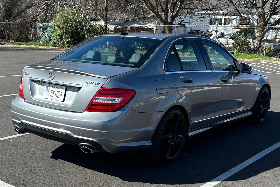 2014 Mercedes-Benz W204 C-Class - Image 4 of 31