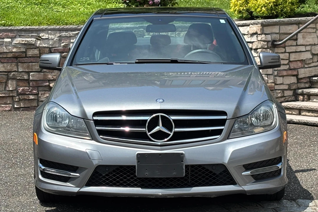 2014 Mercedes-Benz W204 C-Class - Image 2 of 20