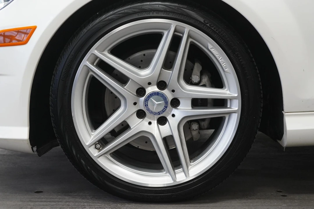 2014 Mercedes-Benz W204 C-Class - Image 10 of 12