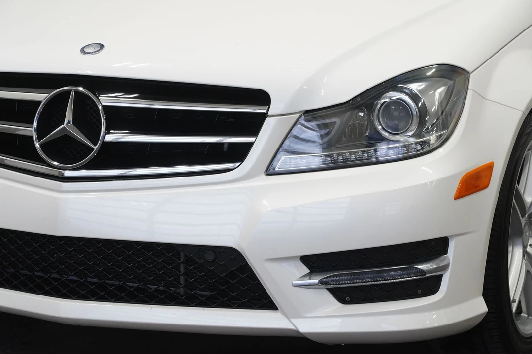 2014 Mercedes-Benz W204 C-Class - Image 8 of 12