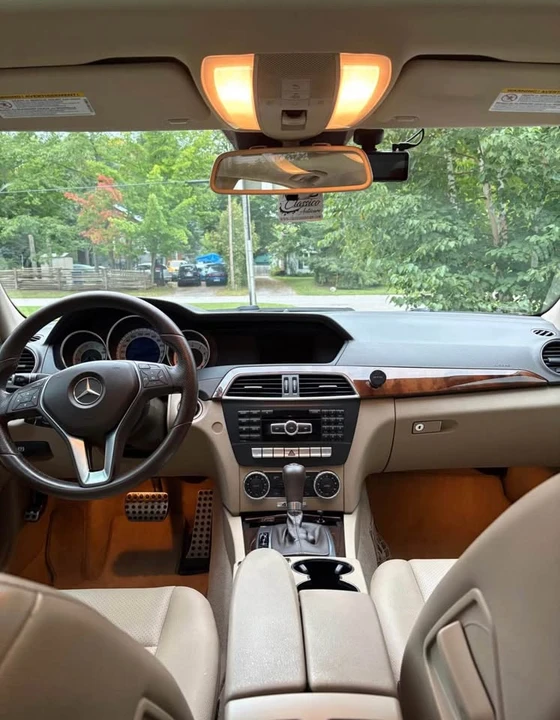 2014 Mercedes-Benz W204 C-Class - Image 11 of 17