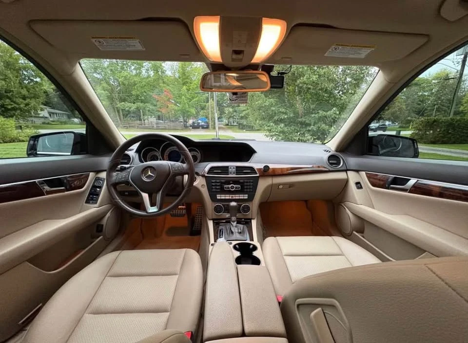 2014 Mercedes-Benz W204 C-Class - Image 12 of 17