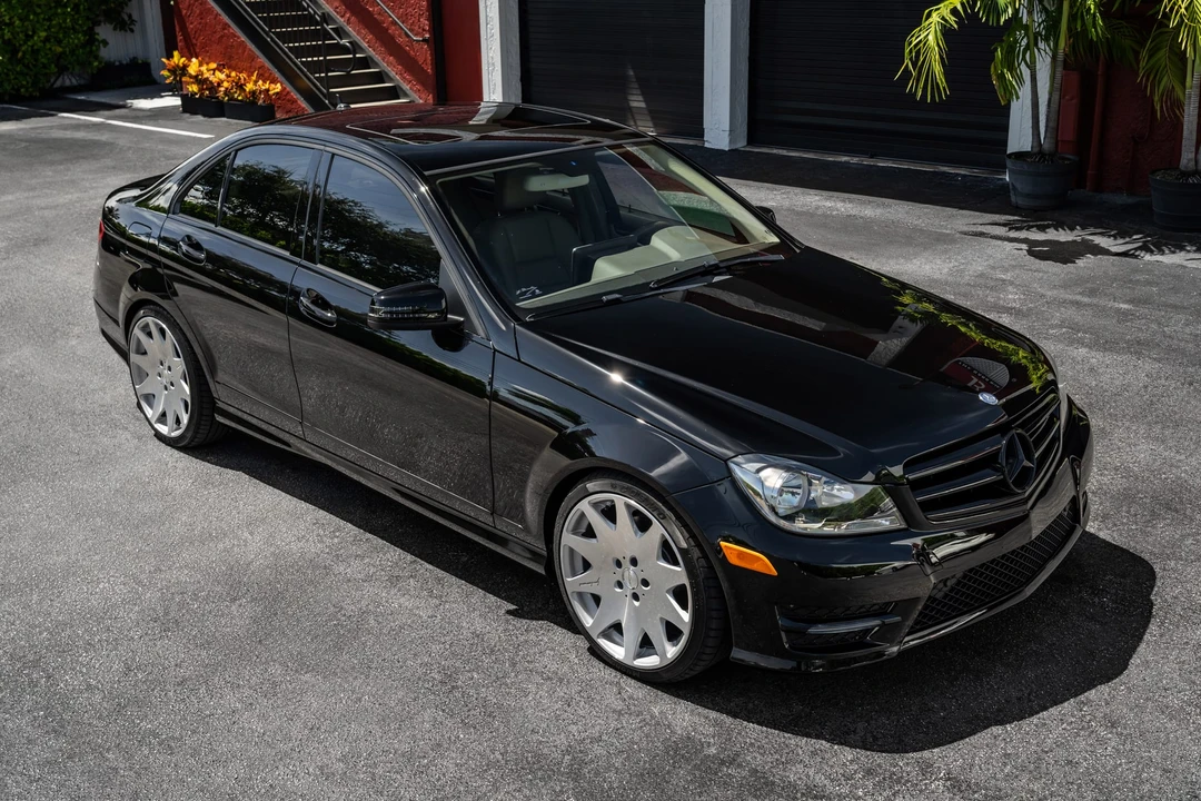 2014 Mercedes-Benz W204 C-Class - Image 23 of 31