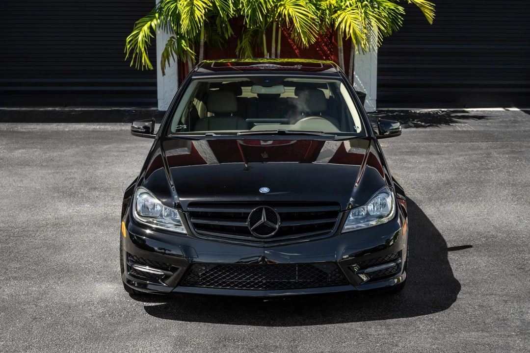 2014 Mercedes-Benz W204 C-Class - Image 26 of 31