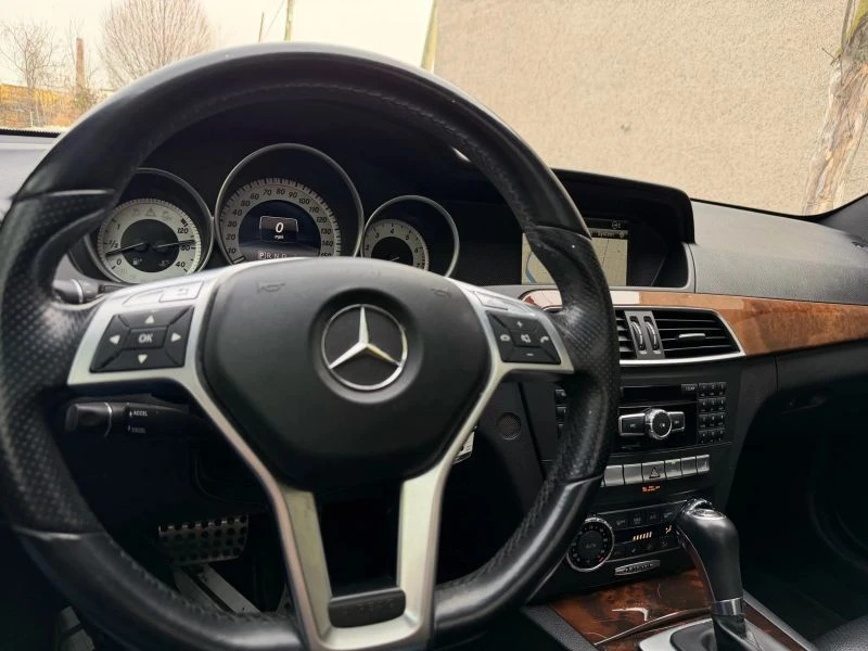 2014 Mercedes-Benz W204 C-Class - Image 9 of 12