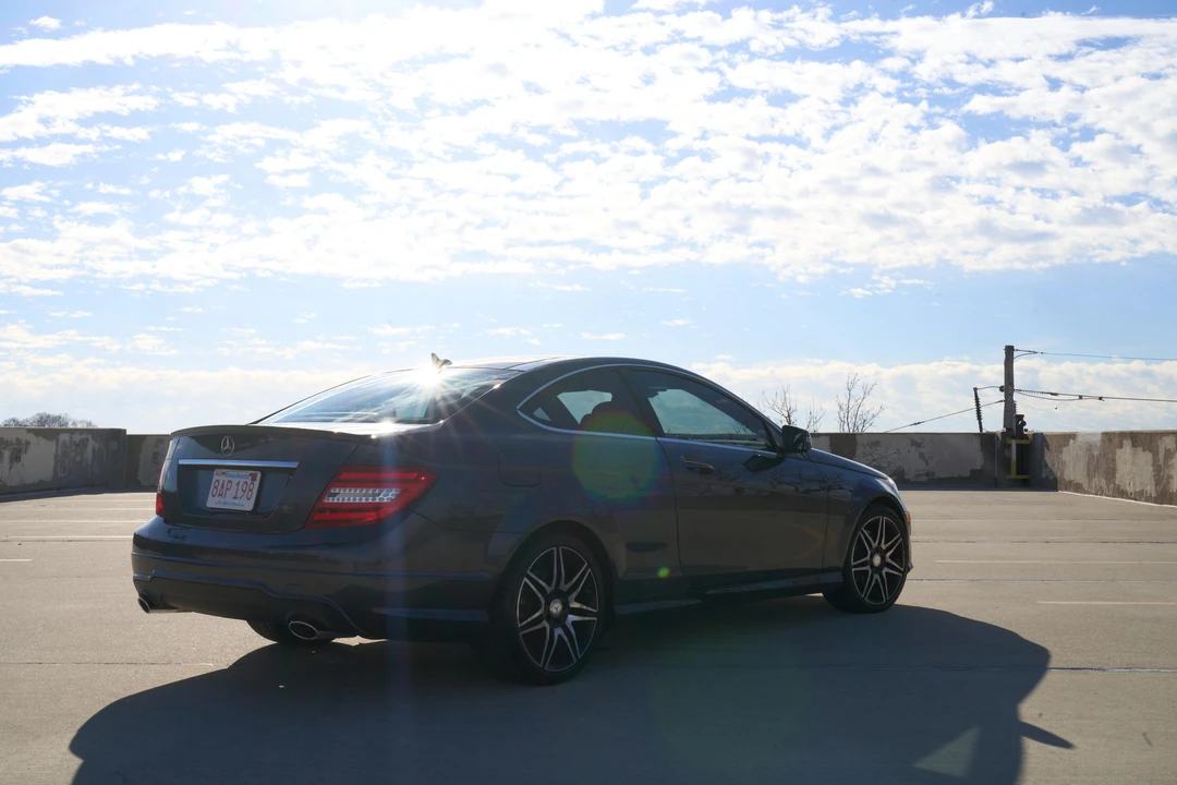 2014 Mercedes-Benz W204 C-Class - Image 16 of 31