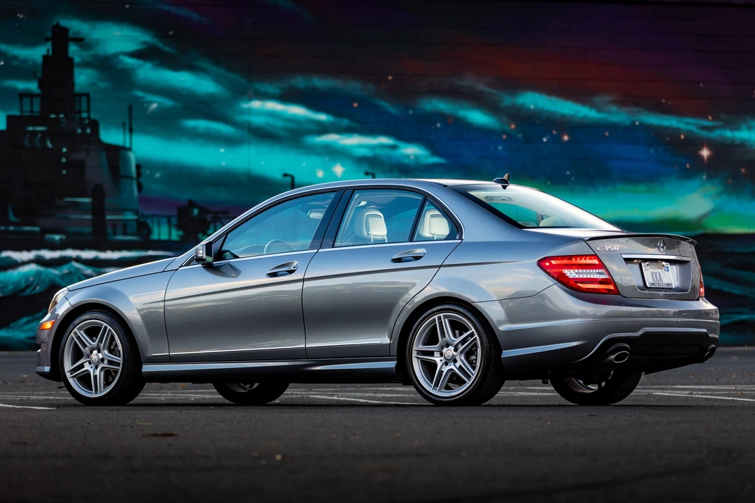 2014 Mercedes-Benz W204 C-Class - Image 12 of 31