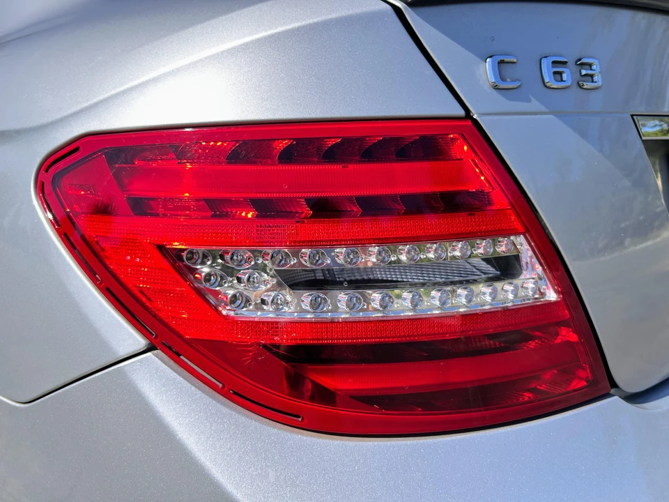 2014 Mercedes-Benz W204 C 63 AMG - Image 16 of 31