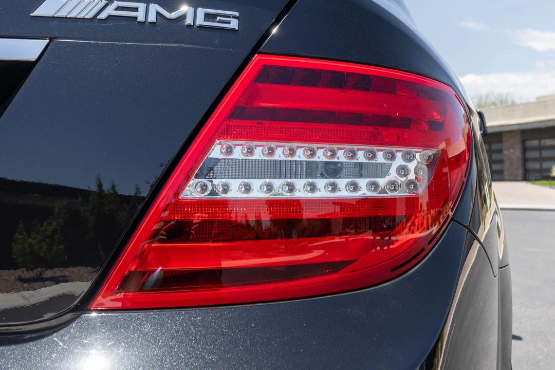 2014 Mercedes-Benz W204 C 63 AMG - Image 27 of 31
