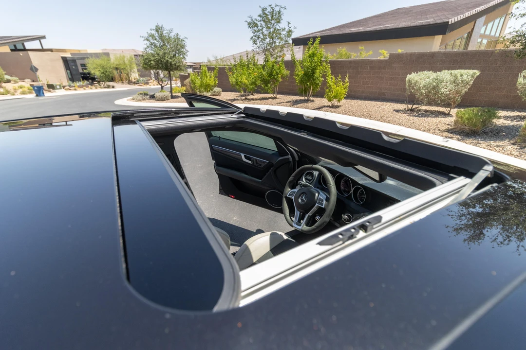2014 Mercedes-Benz W204 C 63 AMG - Image 30 of 31