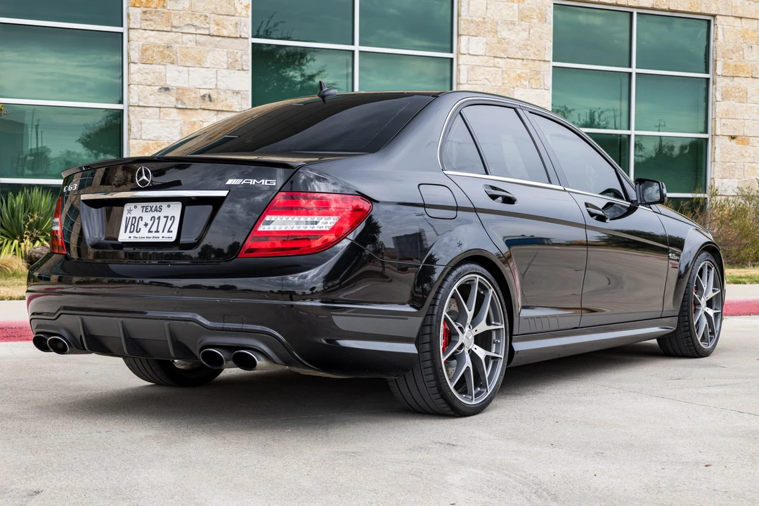 2014 Mercedes-Benz W204 C 63 AMG - Image 7 of 31