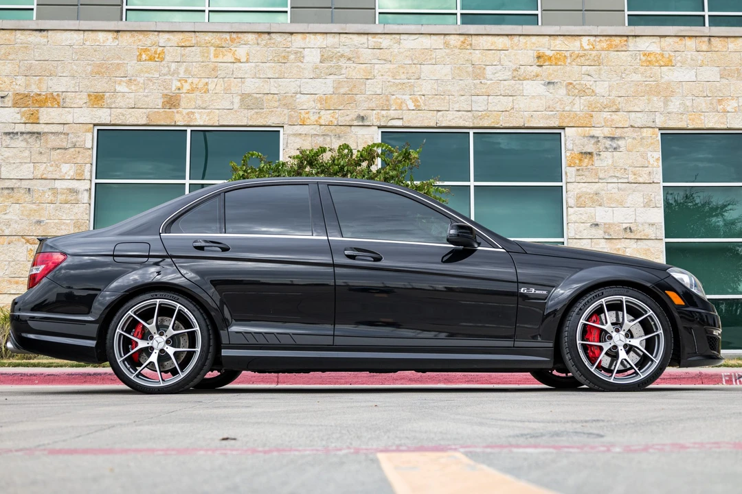 2014 Mercedes-Benz W204 C 63 AMG - Image 6 of 31