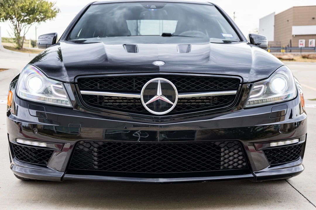 2014 Mercedes-Benz W204 C 63 AMG - Image 11 of 31
