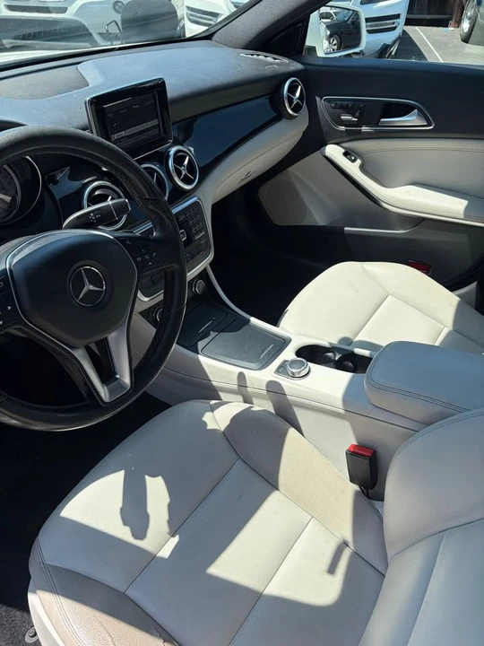 2014 Mercedes-Benz C117 CLA - Image 7 of 11