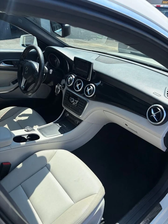 2014 Mercedes-Benz C117 CLA - Image 9 of 11