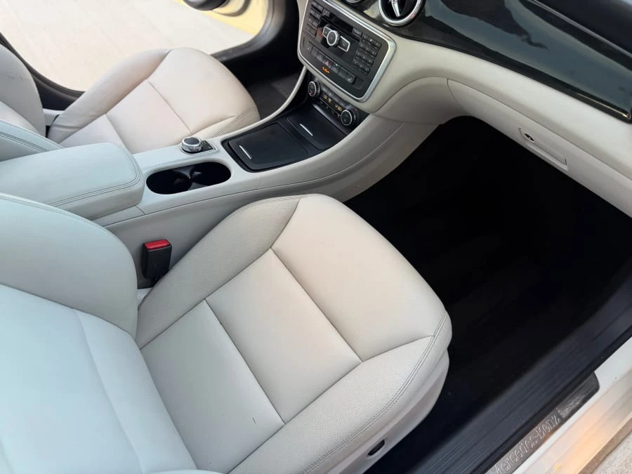 2014 Mercedes-Benz C117 CLA - Image 14 of 19