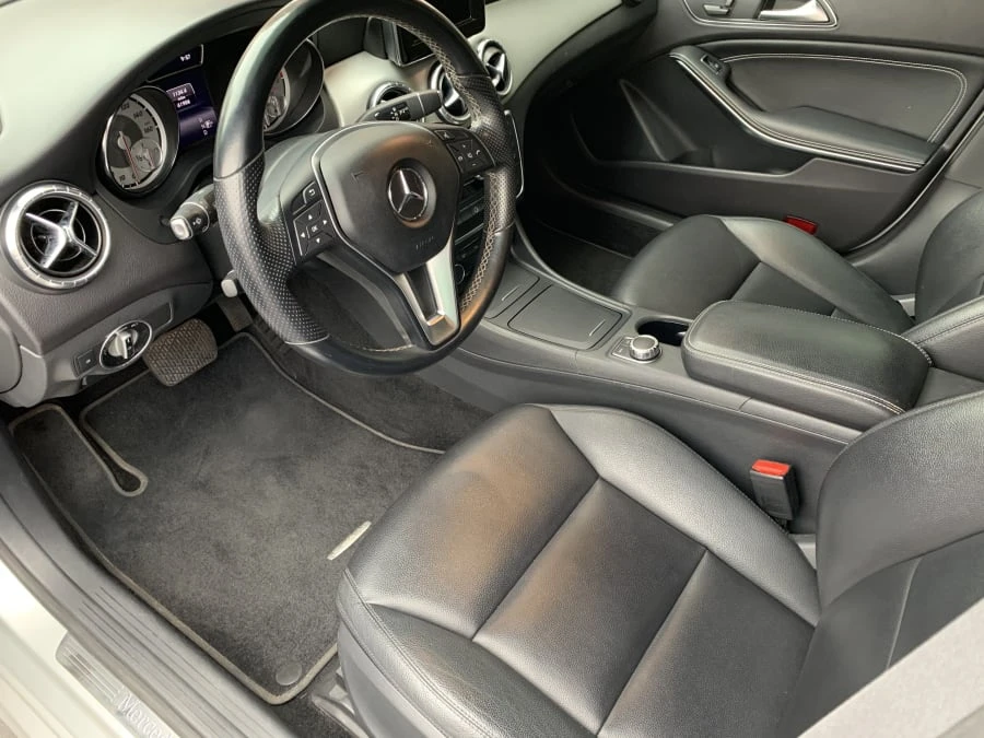 2014 Mercedes-Benz C117 CLA - Image 4 of 8