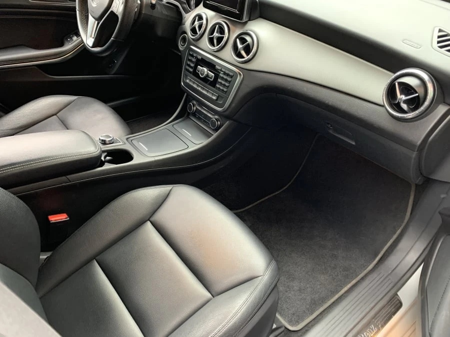 2014 Mercedes-Benz C117 CLA - Image 6 of 8