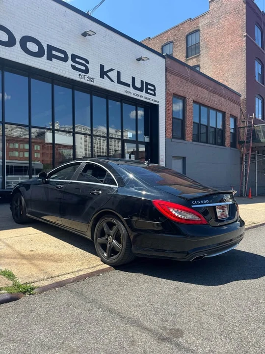 2014 Mercedes-Benz C218 CLS-Class - Image 8 of 19