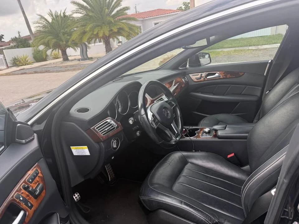 2014 Mercedes-Benz C218 CLS-Class - Image 2 of 7