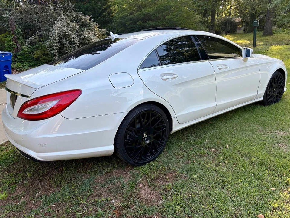 2014 Mercedes-Benz C218 CLS-Class - Image 8 of 12