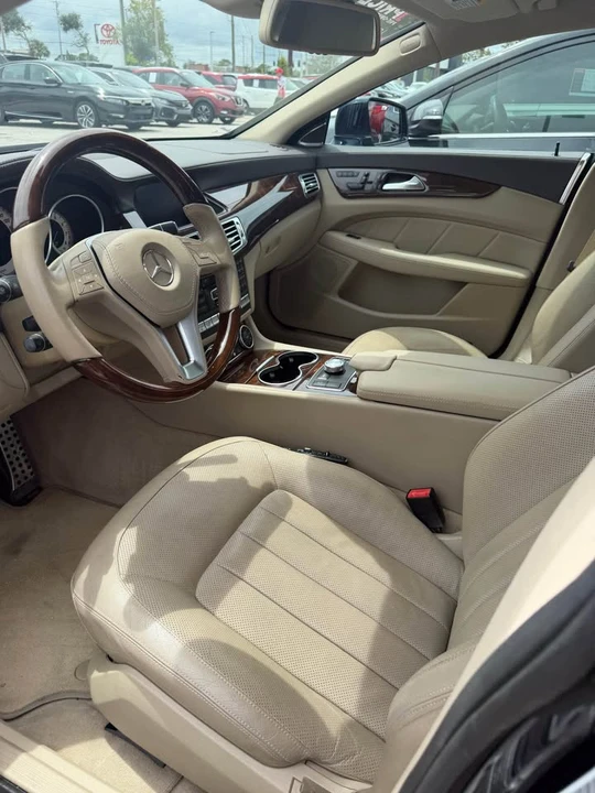 2014 Mercedes-Benz C218 CLS-Class - Image 5 of 12