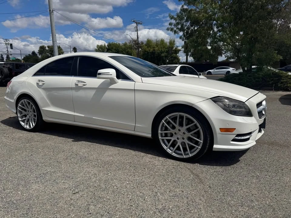 2014 Mercedes-Benz C218 CLS-Class - Image 2 of 16