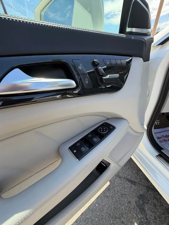 2014 Mercedes-Benz C218 CLS-Class - Image 9 of 14