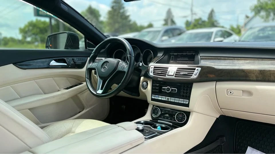 2014 Mercedes-Benz C218 CLS-Class - Image 11 of 20