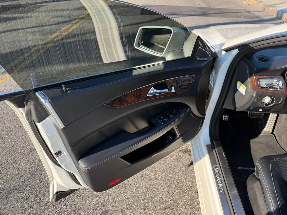 2014 Mercedes-Benz C218 CLS-Class - Image 8 of 18