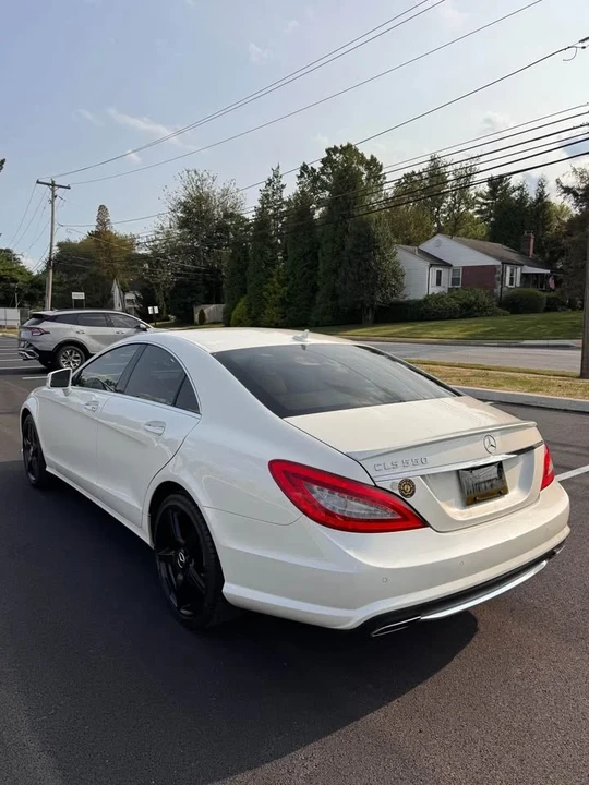2014 Mercedes-Benz C218 CLS-Class - Image 2 of 17