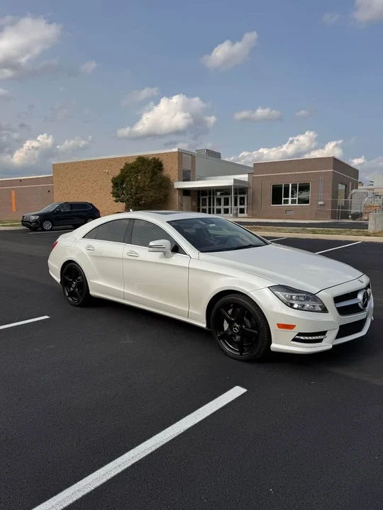 2014 Mercedes-Benz C218 CLS-Class - Image 8 of 17